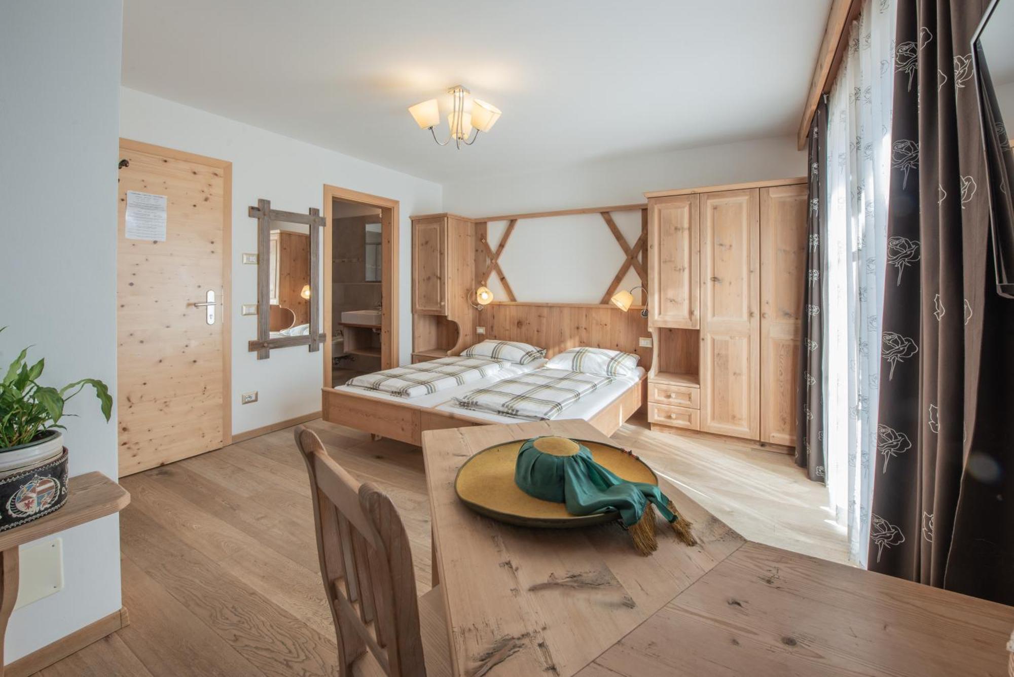 Agriturismo Soleseid Сан-Віджиліо-ді-Мареббе Екстер'єр фото