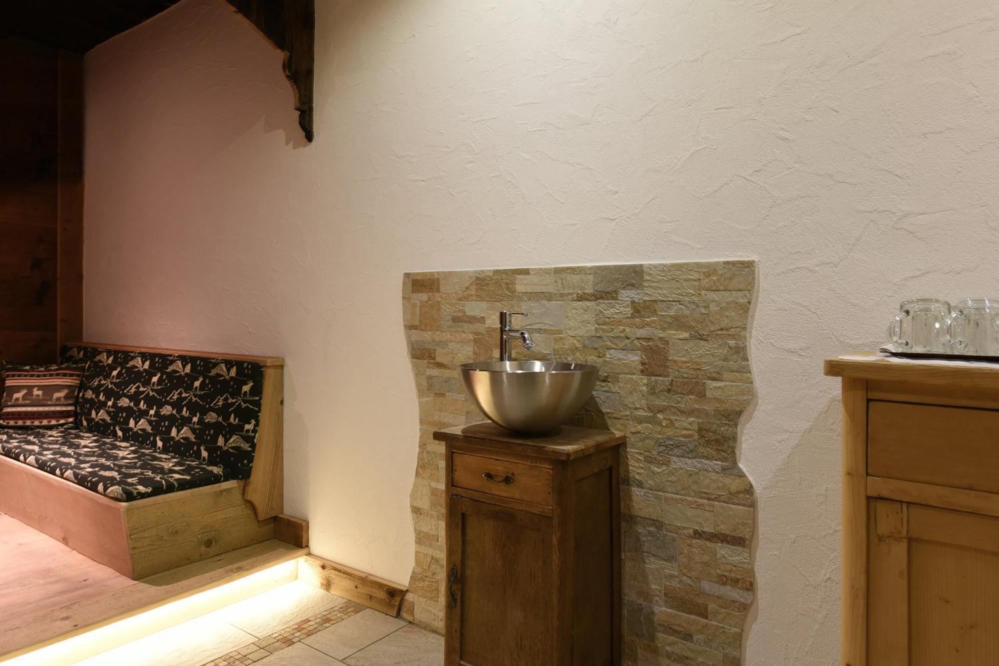 Agriturismo Soleseid Сан-Віджиліо-ді-Мареббе Екстер'єр фото