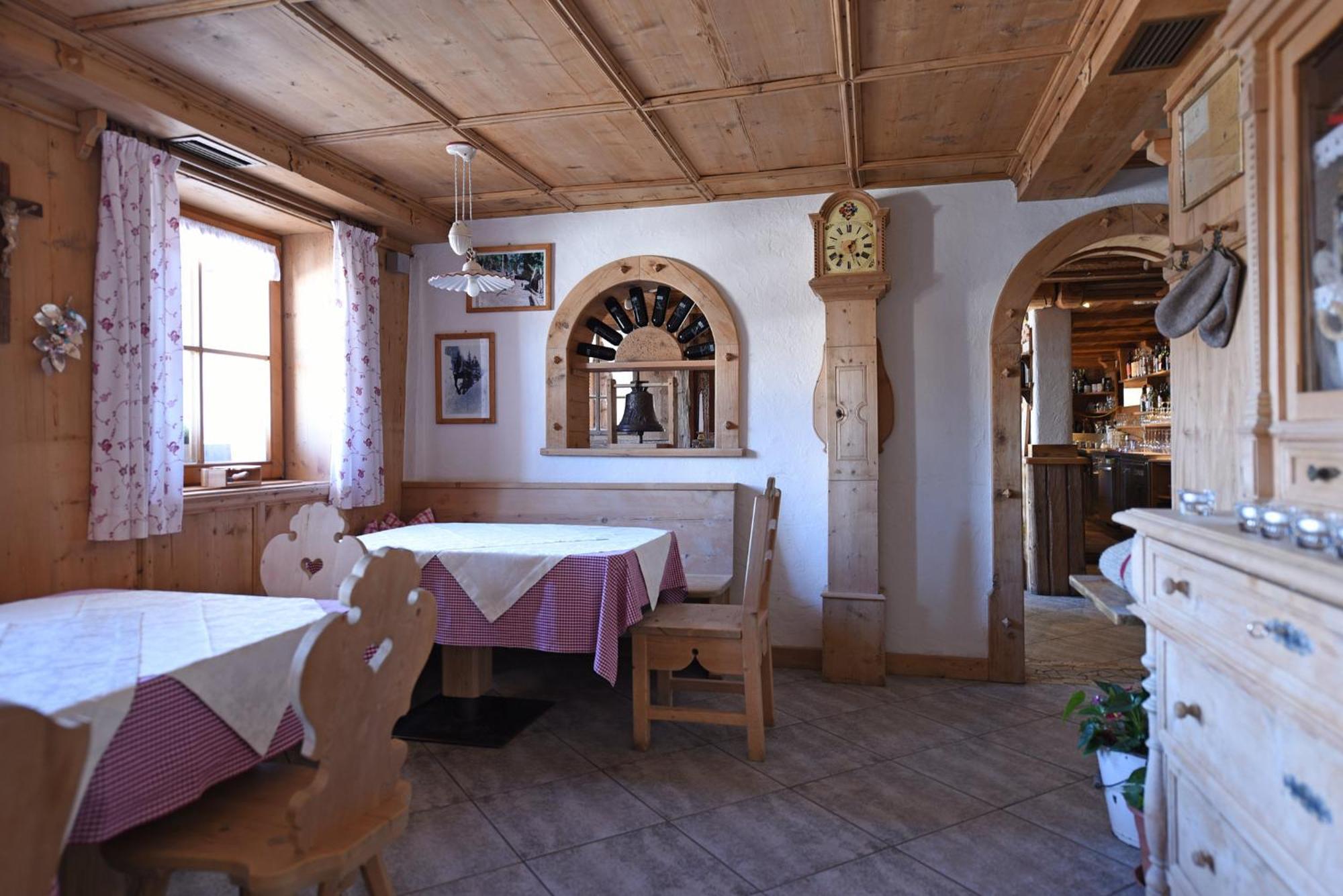 Agriturismo Soleseid Сан-Віджиліо-ді-Мареббе Екстер'єр фото